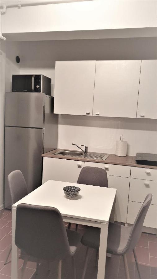 Ferienwohnung Cozy Penthouse In A New Business Building In City Center. Free Private Parking Cluj-Napoca Exterior foto